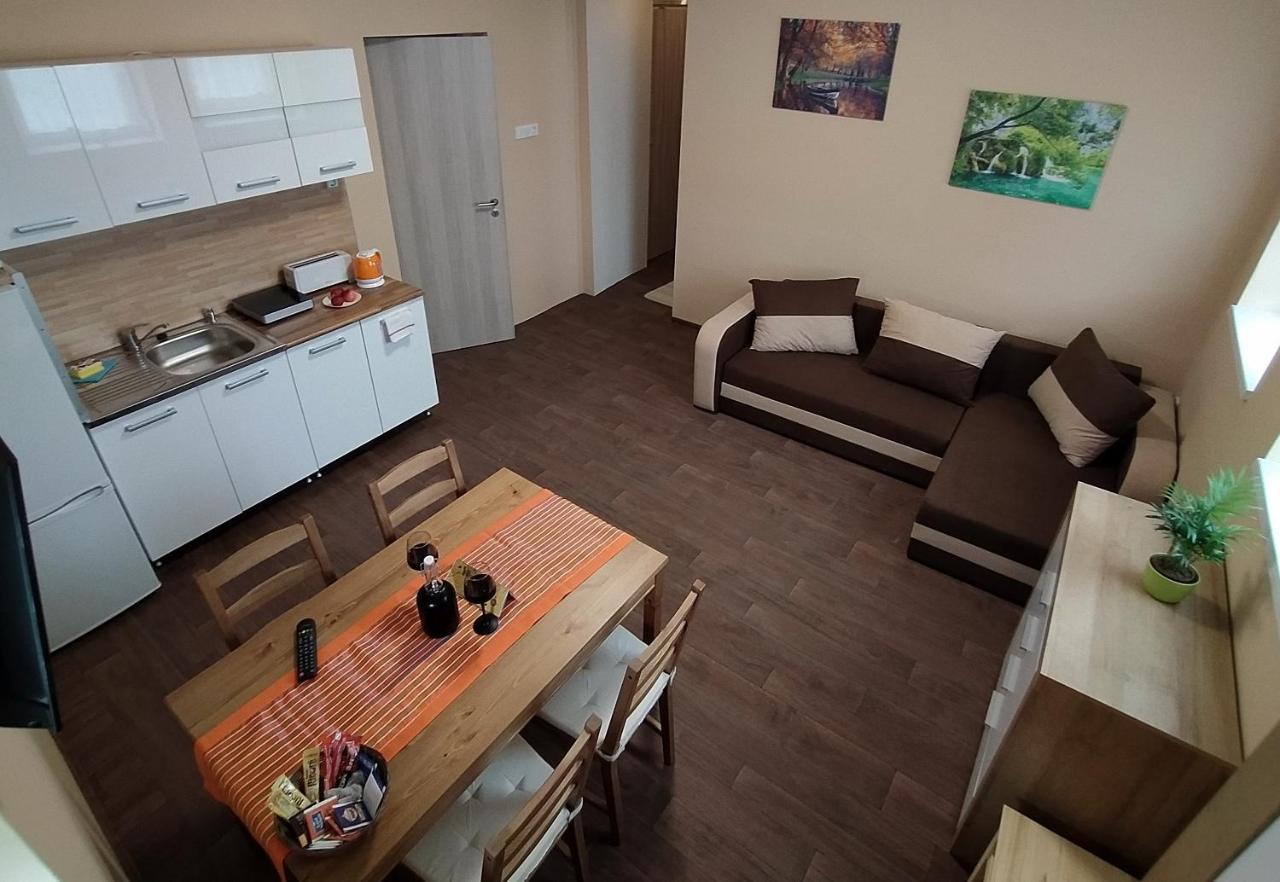 Emmabella Apartmanok Eger Exterior photo